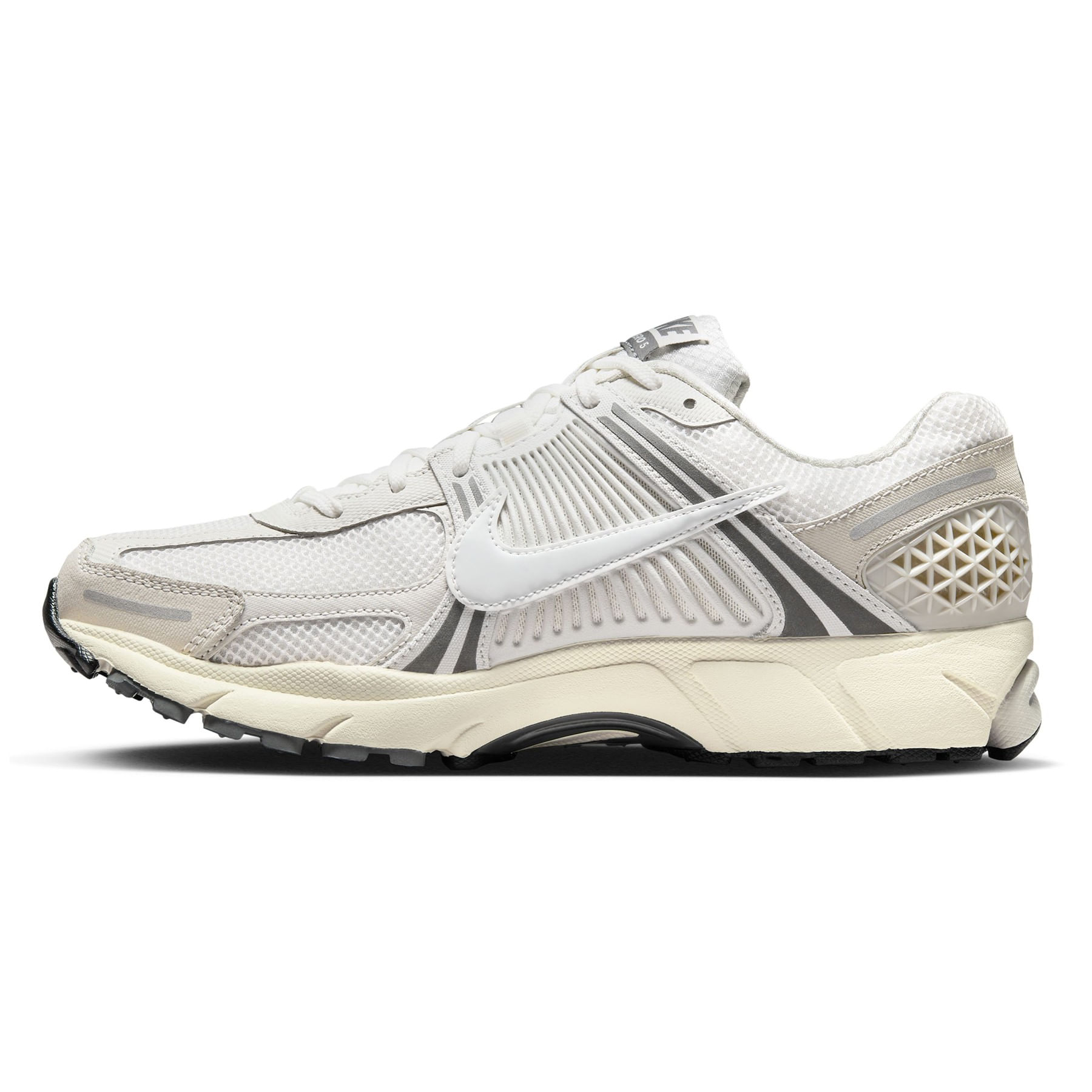 Nike-Zoom-Vomero-5-SE-Shoe---Men-s-Platinum-Tint---Photon-Dust---Cashmere