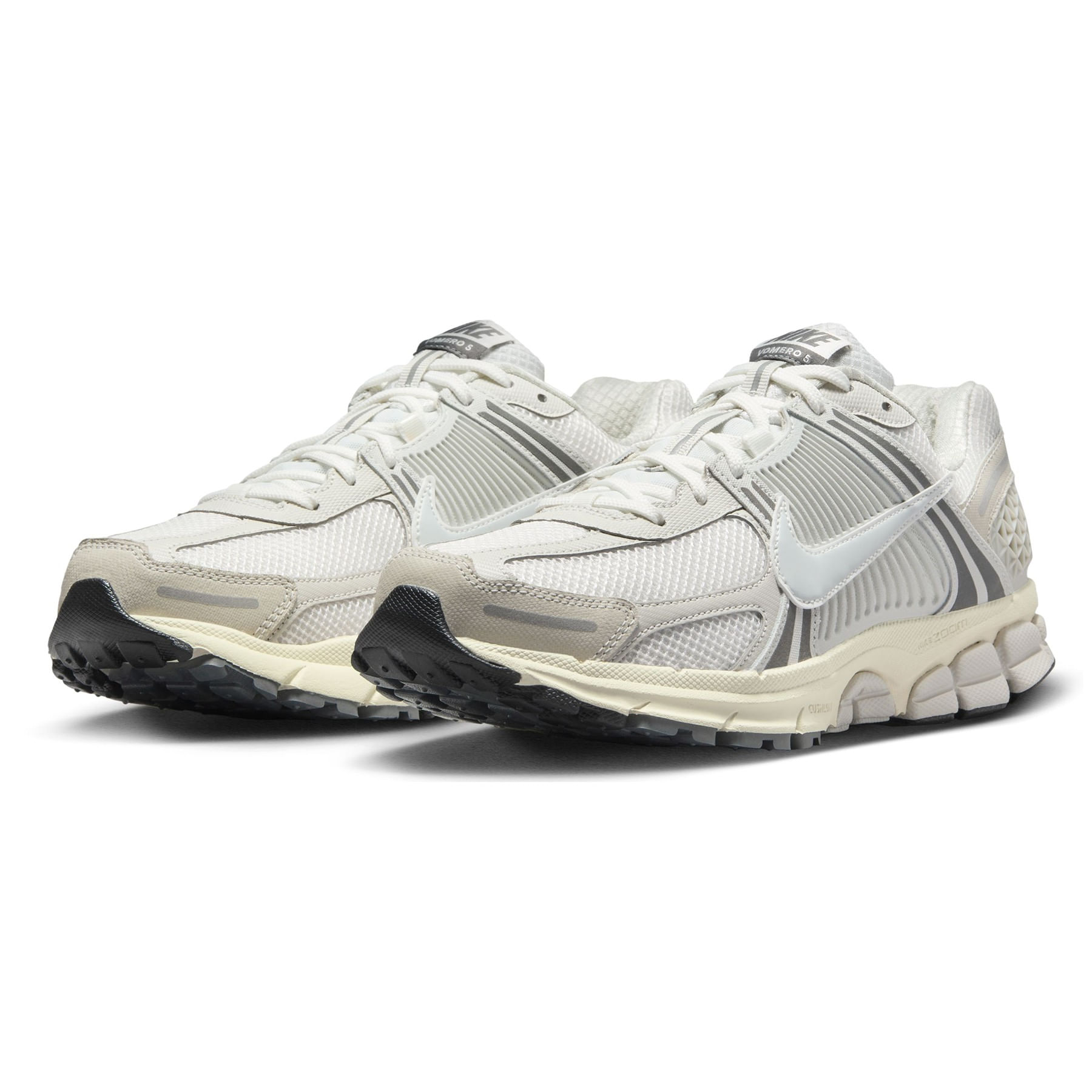 Nike-Zoom-Vomero-5-SE-Shoe---Men-s-Platinum-Tint---Photon-Dust---Cashmere