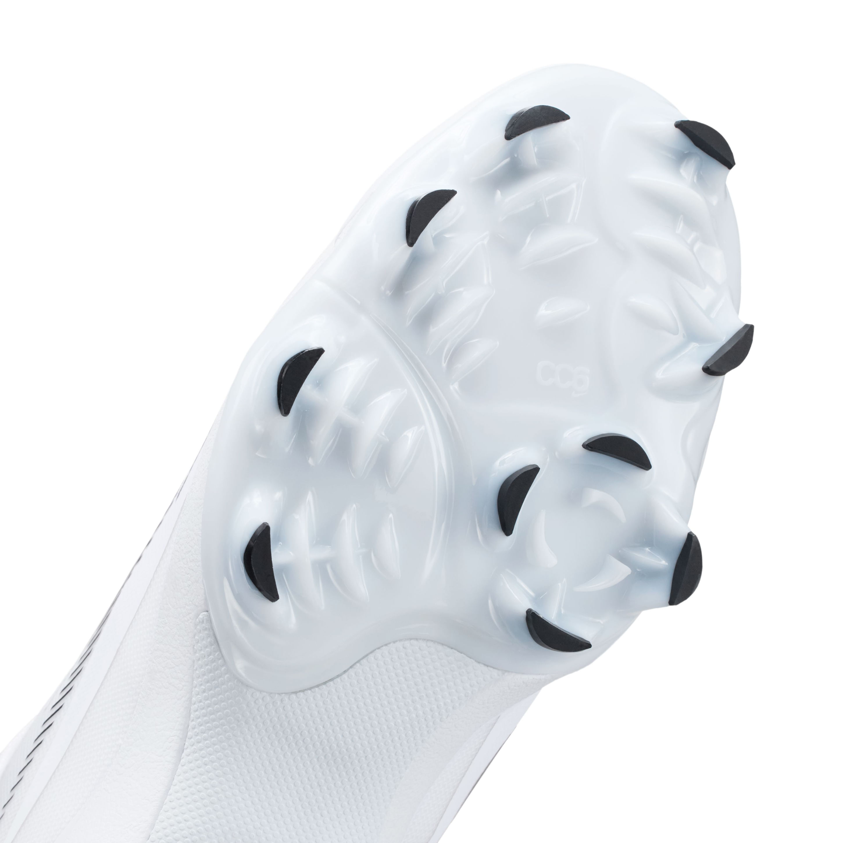 Nike-Diamond-Standout-Molded-Baseball-Cleat---Men-s-White---Black