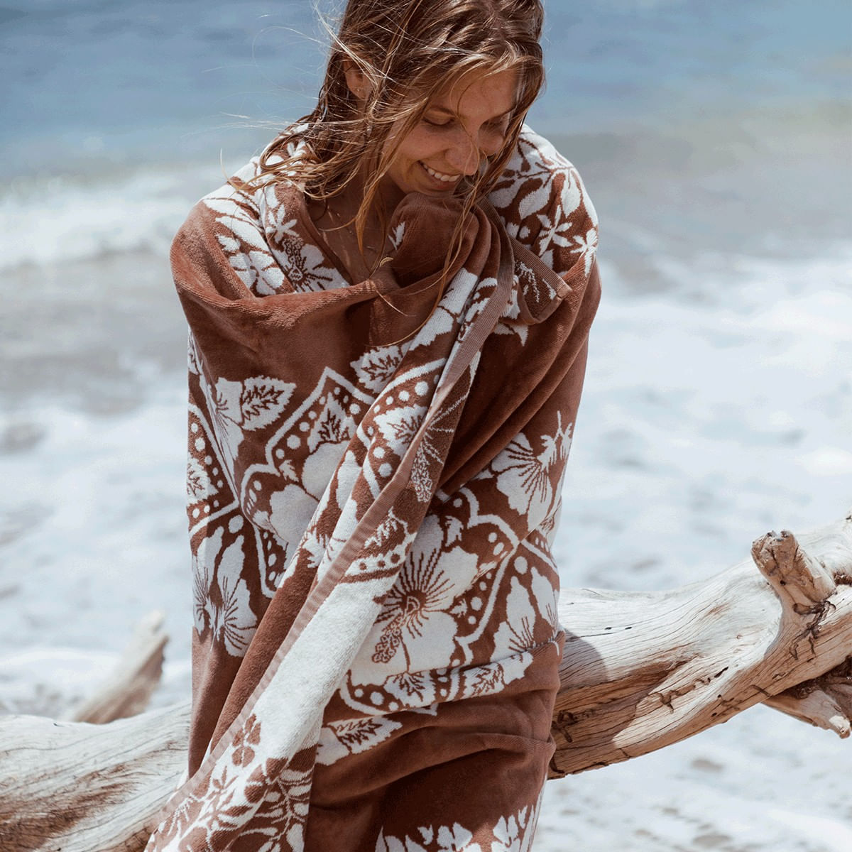 Slowtide-Sandy-s-Oversized-Premium-Woven-Towel-Fawn