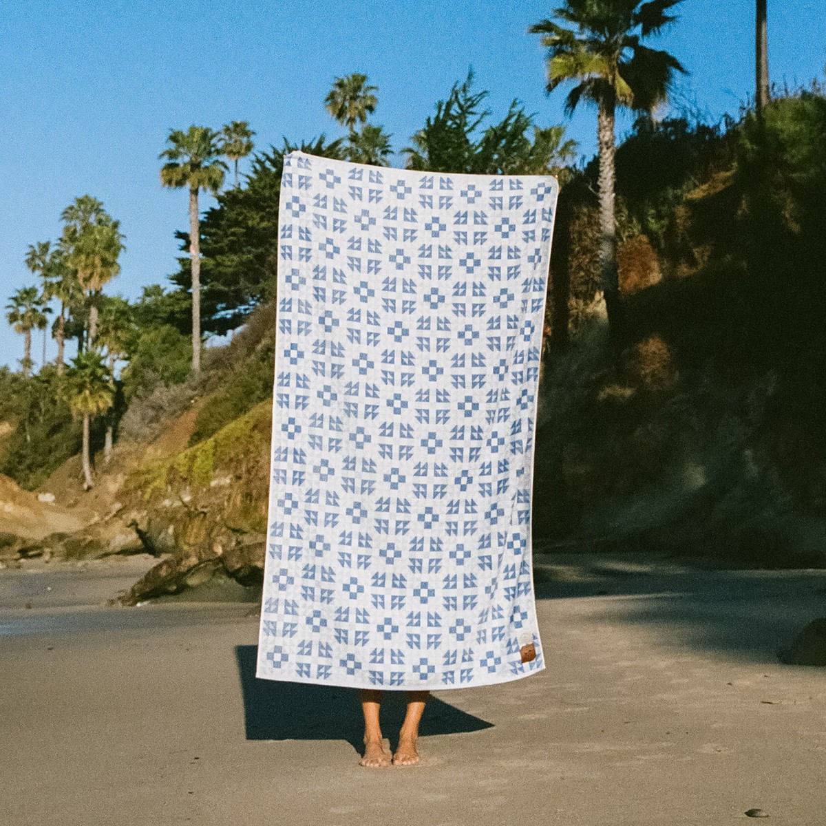 Slowtide-The-Dream-Oversized-Premium-Woven-Towel-Lagoon