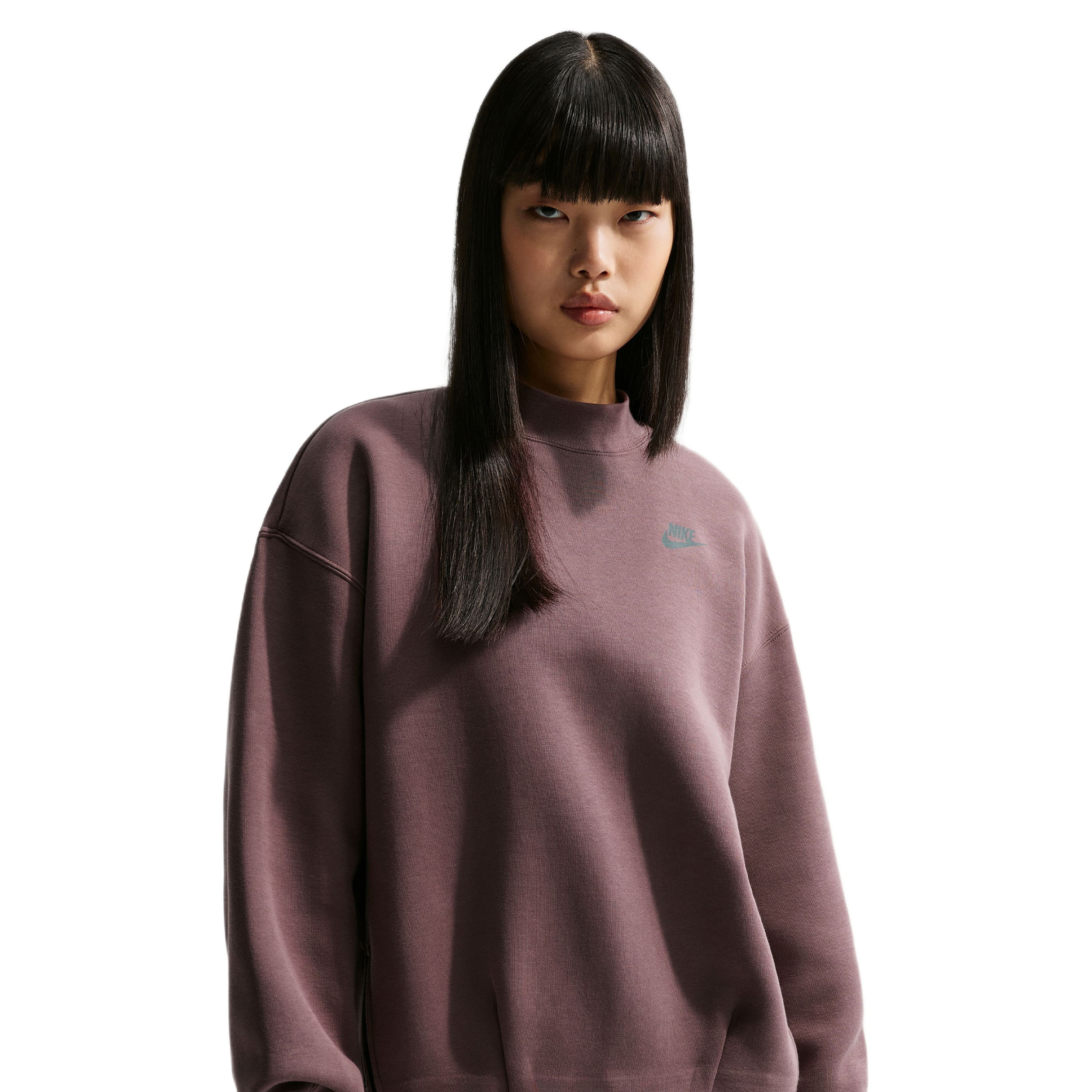 nike essential fleece oversized crew sweater