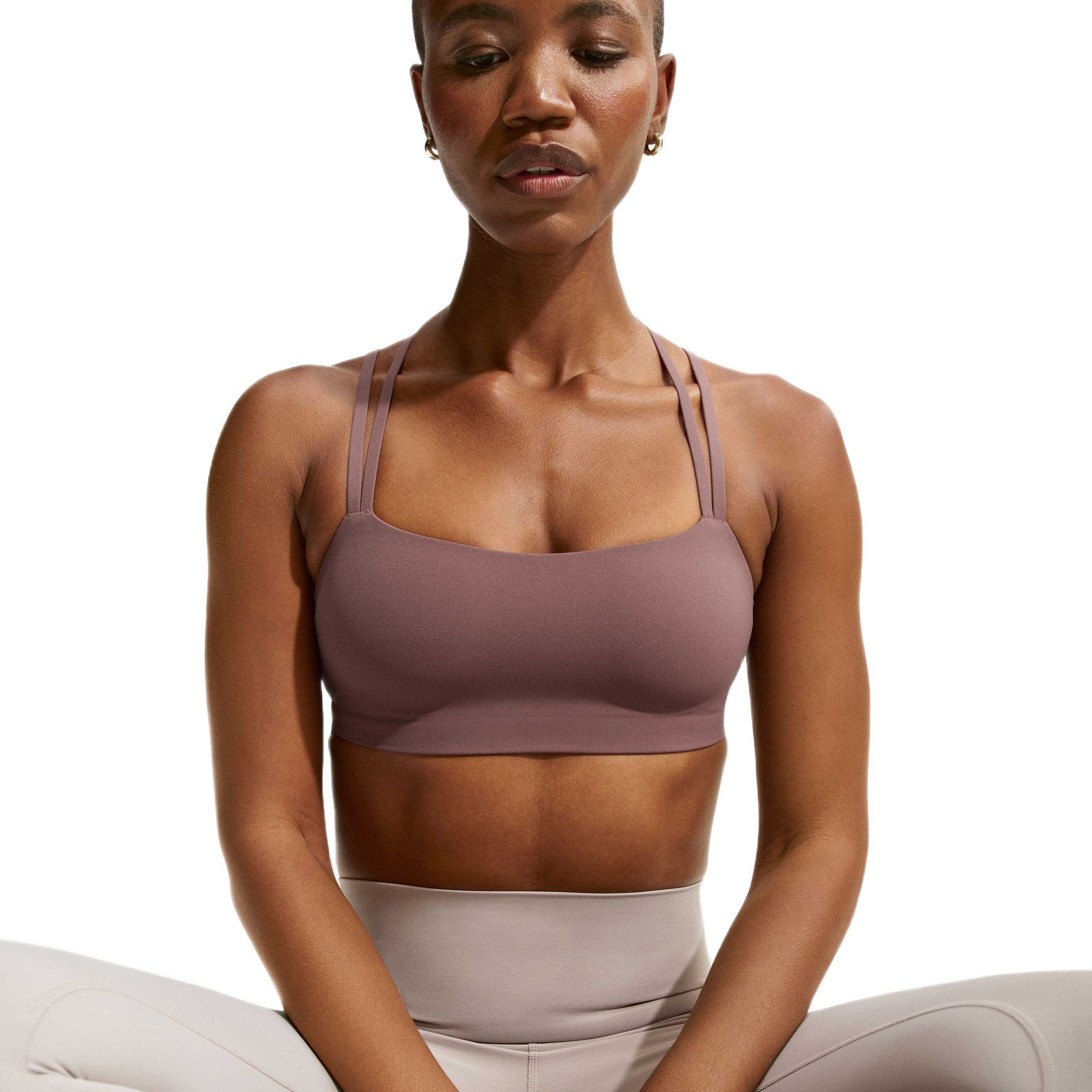 Nike Zenvy Strap Light Support Bra - Women's - Tattoo / White S