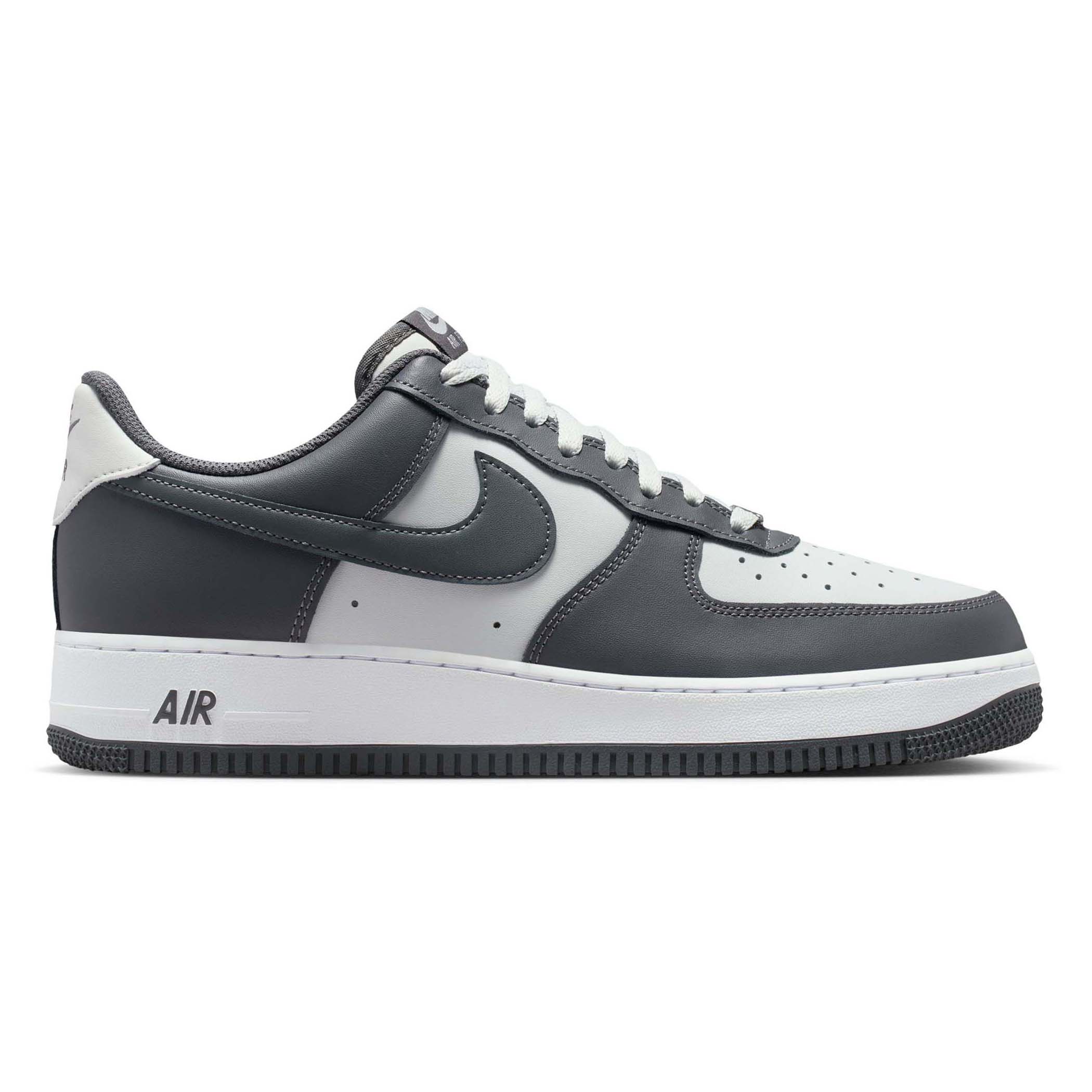 Nike Air Force 1 '07 Shoe - Men's - Als.com