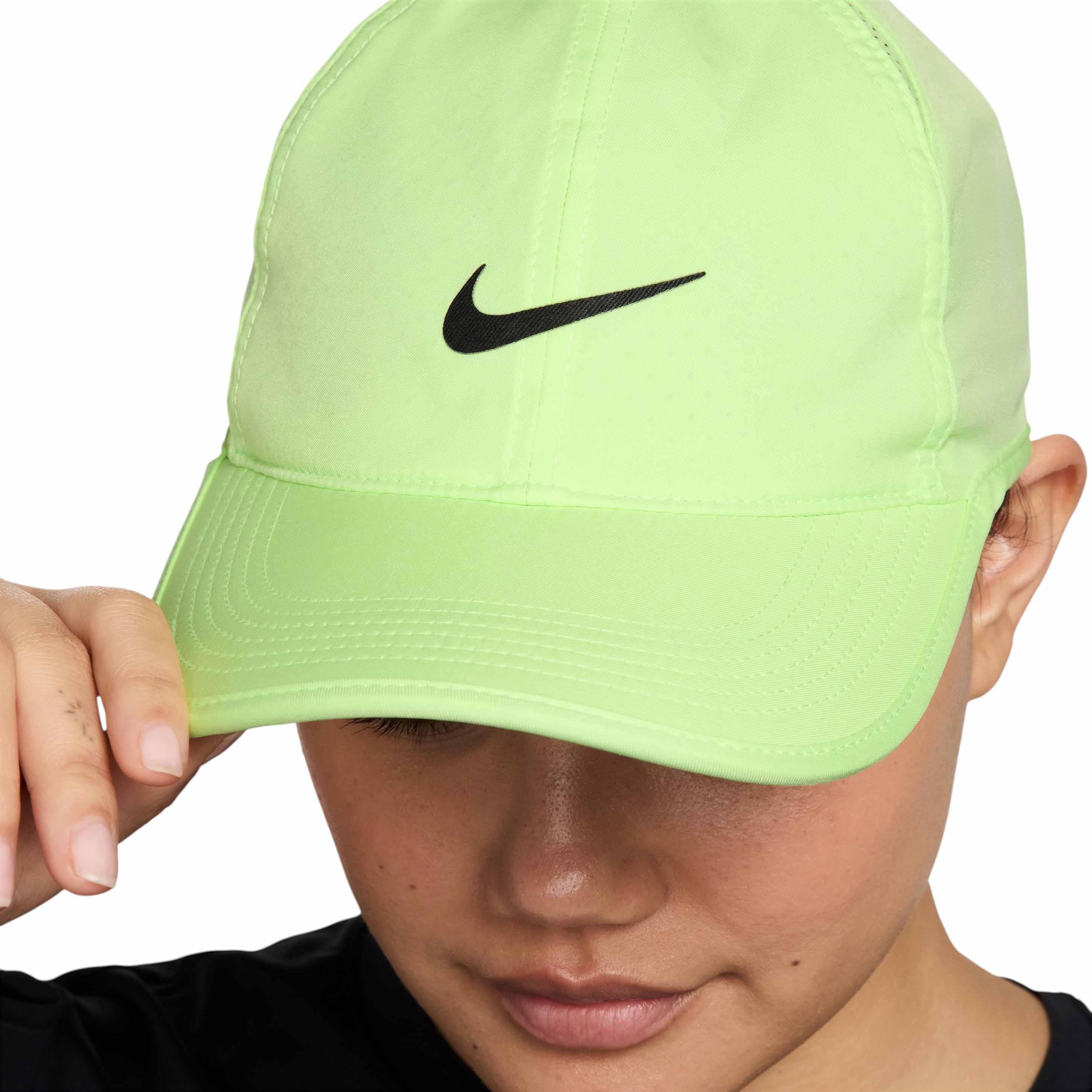 nike dri fit featherlight cap