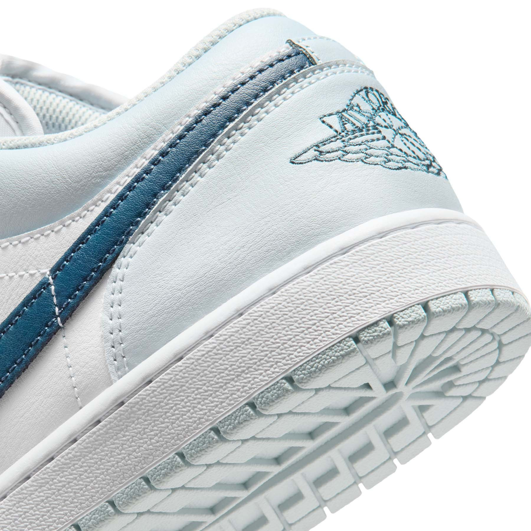 Jordan Air Jordan 1 Low Shoe - Men's - Als.com