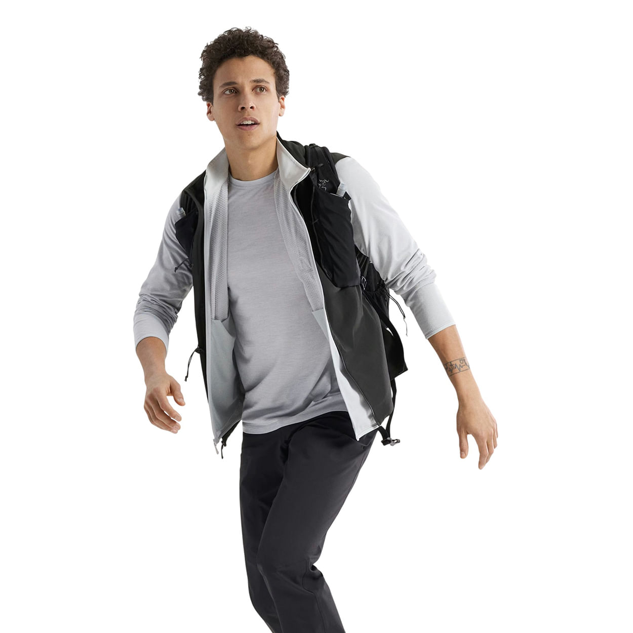 【新品同様】ARC’TERYX Atom Vest XLサイズ Arc'teryx Atom Vest - Women's – The Backpacker