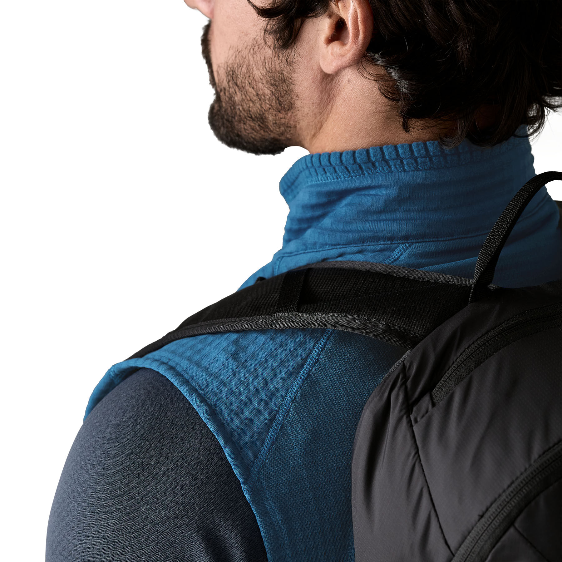 Patagonia-R1-Vest---Men-s-Aquatic-Blue