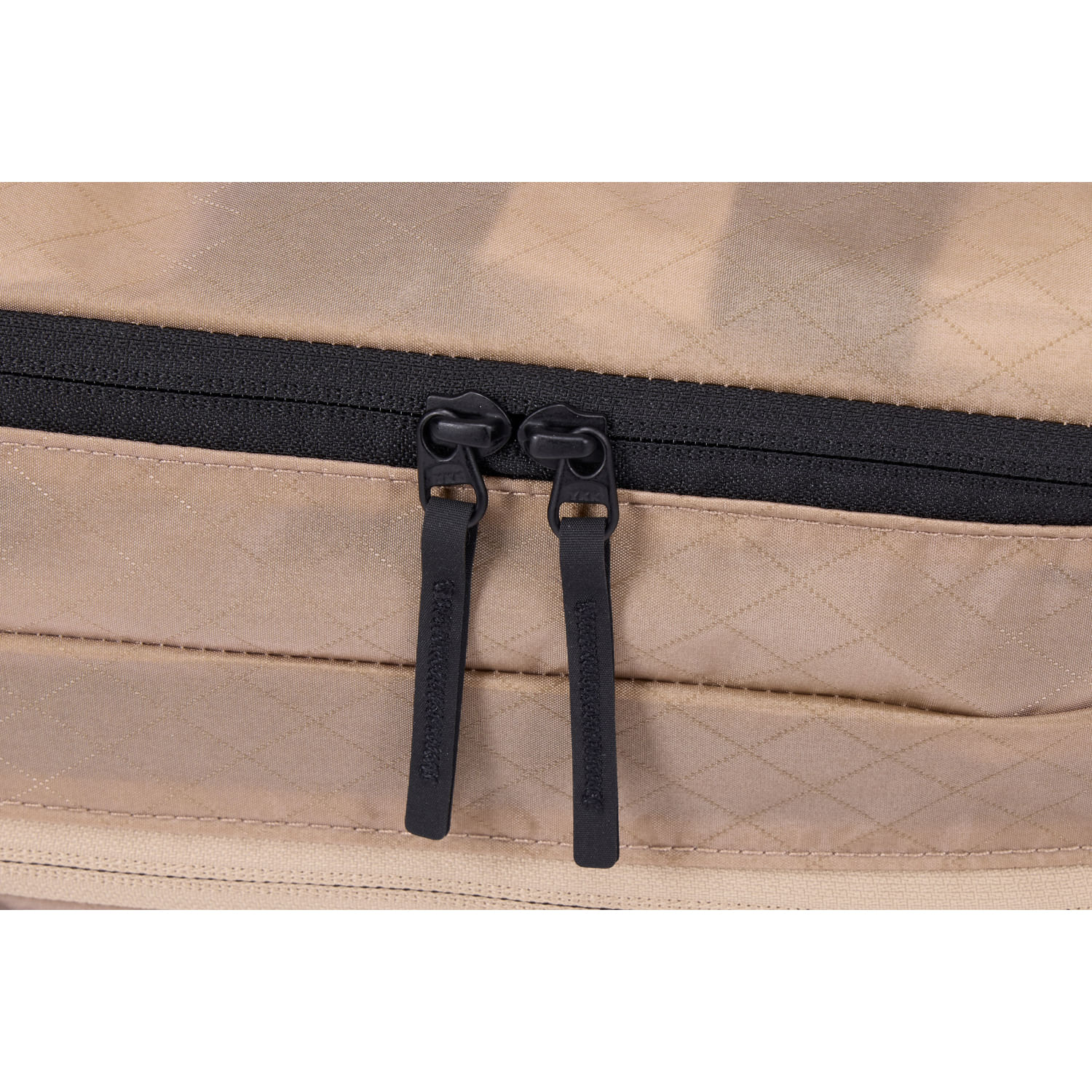 Thule-Clean---Dirty-Packing-Cube-Gentle-Beige