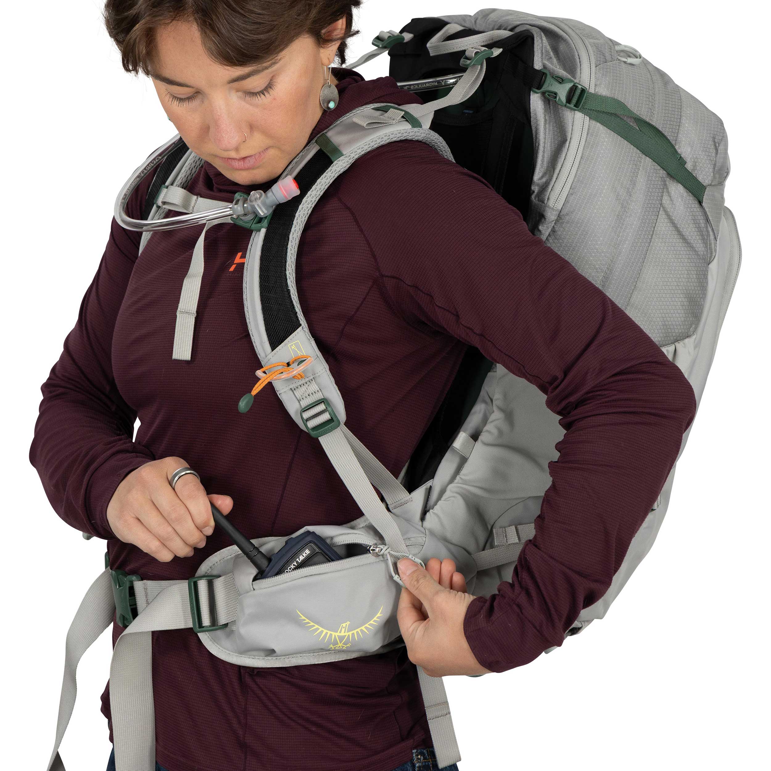 Osprey-Mira-34-Hydration-Pack---Women-s-Light-Grey