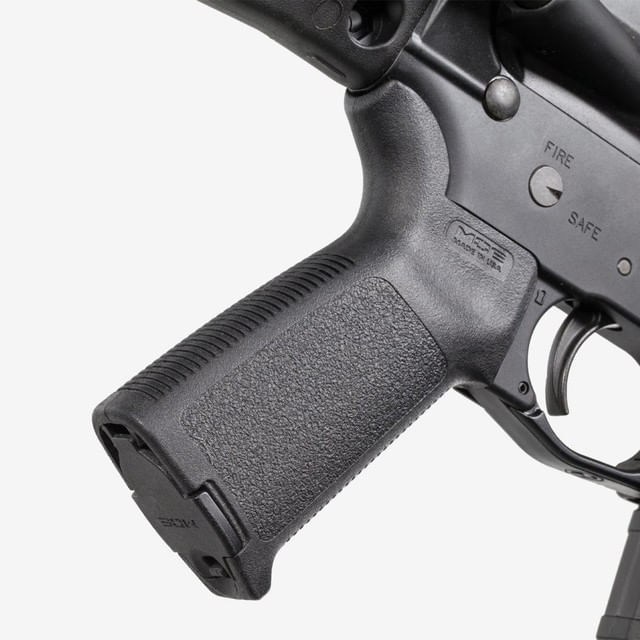 Magpul-MOE-Grip-–-AR15-M4.jpg