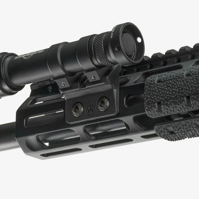 Magpul-M-LOK-Offset-Light-Mount-Polymer.jpg