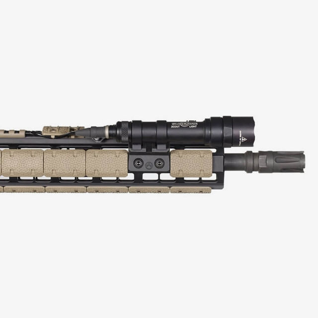 Magpul-M-LOK-Offset-Light-Mount-Polymer.jpg