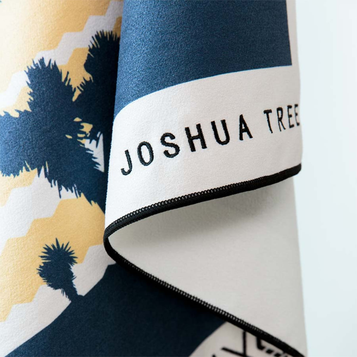 NWEB-5-14-2021-7-55-40-PM-TRAVEL-TOWEL-59-PK-JOSHUA-TREE.jpg