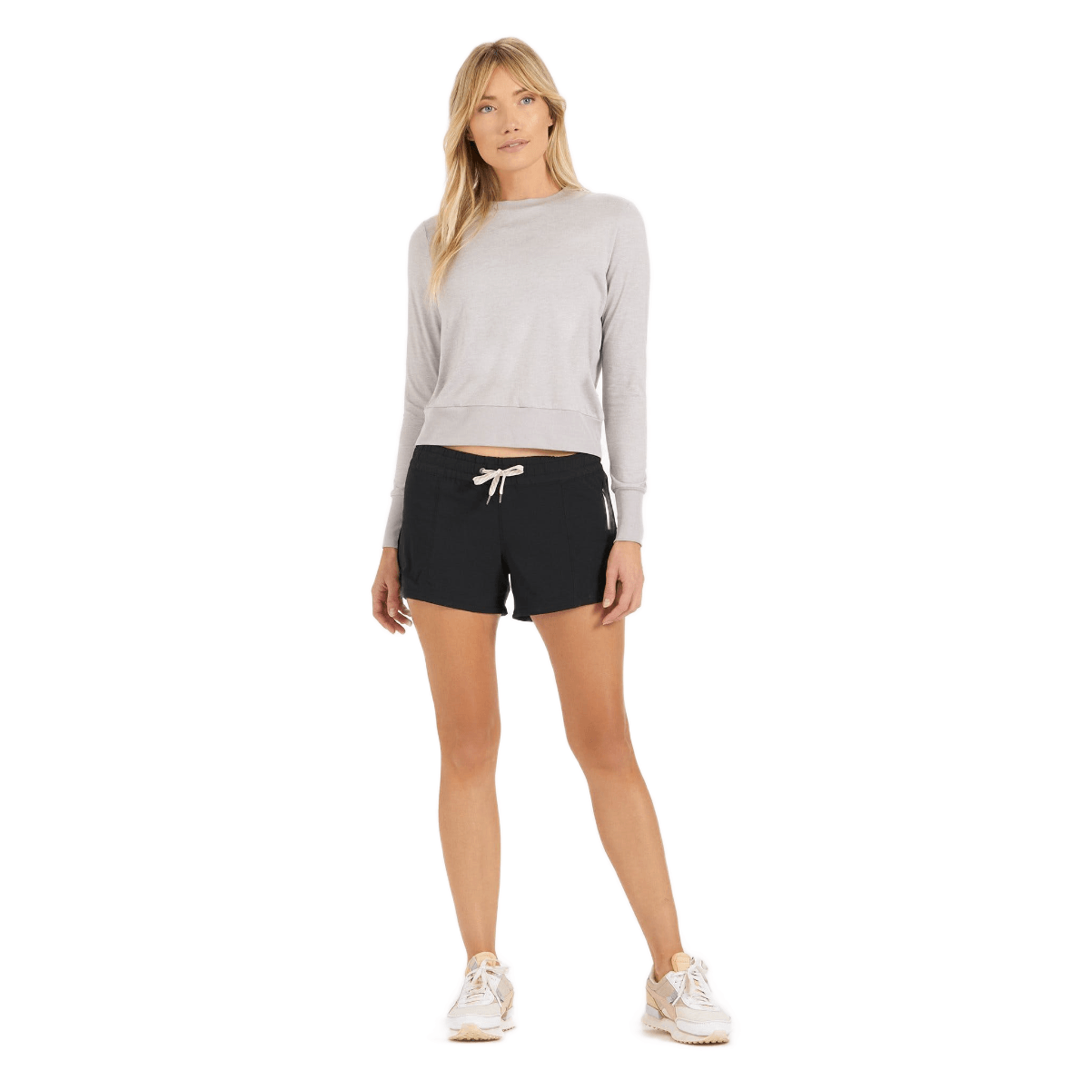 Vuori-Daydream-Long-Sleeve-Performance-Crewneck-Shirt---Women-s.jpg